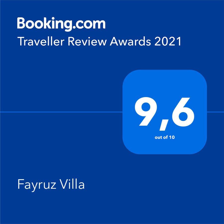 Fayruz Villa Is A 3 Bedroom, 3 Bathroom Detached House With Ac And Swimming Pool 5 Minutes Walk From Flic En Flac Public Beach Eksteriør billede
